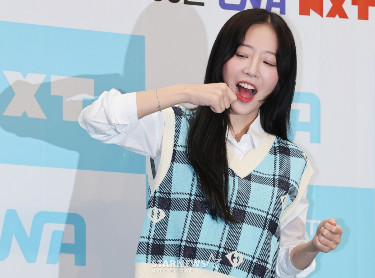 크리에이터 쯔양이 19일 오전 서울 마포구 상암동 스탠포드호텔에서 진행된 ENA 예능 '어디로 튈지 몰라' 제작발표회에 참석해 포즈를 취하고 있다. 짜여진 리스트도 사전 기획된 코스도 없이 오로지 맛집 사장님들의 릴레이 추천에 따라 인생 맛집을 찾아다니는 '노(No) 섭외 즉흥 맛집 투어 예능' 어디로 튈지 몰라는 오는 21일 첫 방송된다. /2025.09.19 /사진=이동훈 photoguy@