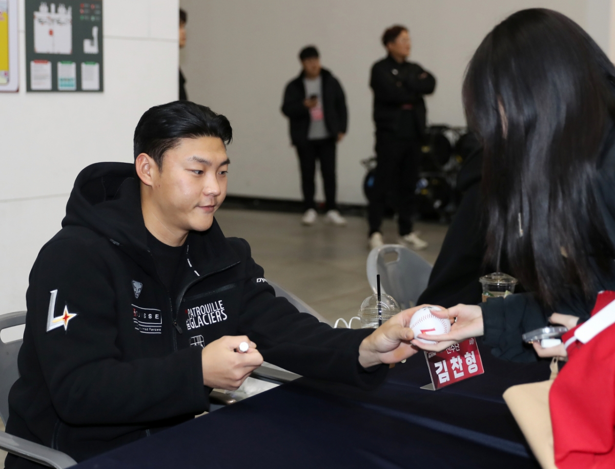 SSG 랜더스 시절 김찬형의 모습. /사진=SSG 랜더스 제공