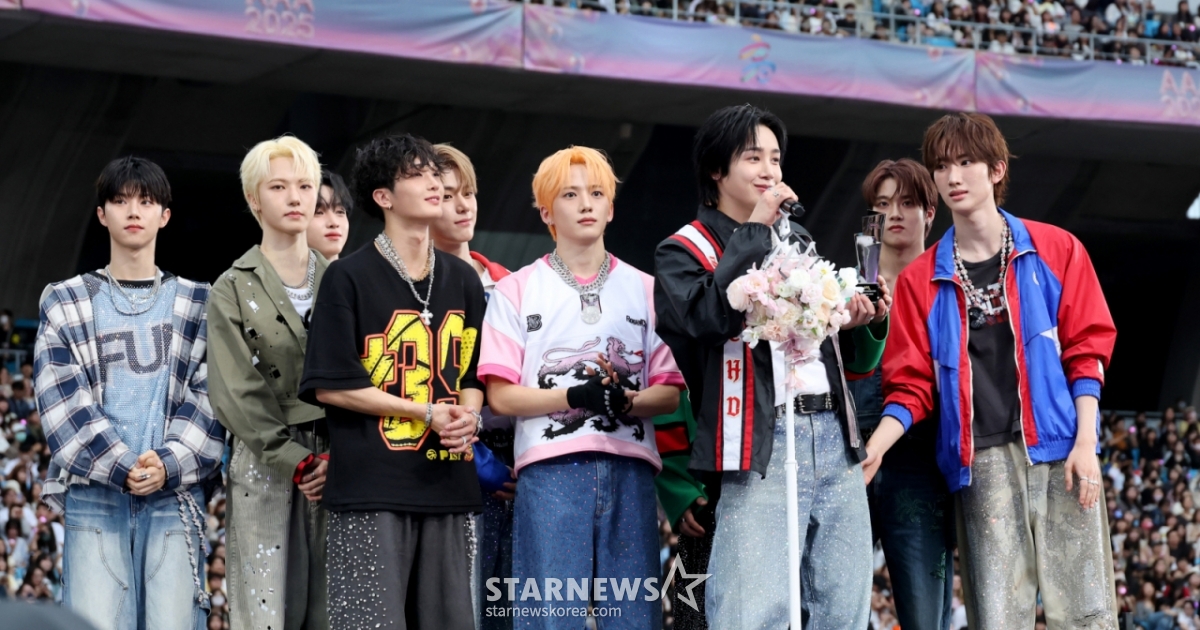 AAA 포텐셜상 싸이커스가  6일 가오슝 내셔널 스타디움에서 진행된 스타뉴스 주최 '10주년 아시아 아티스트 어워즈 2025(10th Anniversary Asia Artist Awards 2025, '10주년 AAA 2025')에서 수상소감을 전하고 있다. /사진=강영조 cameratalks@