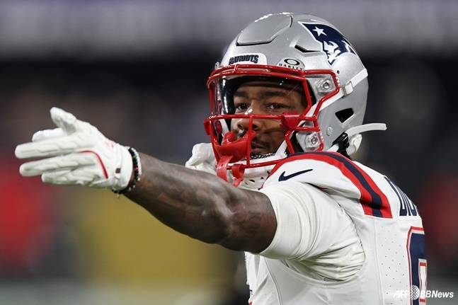 斯蒂芬·迪克斯 =法新社BBNews=新闻1。