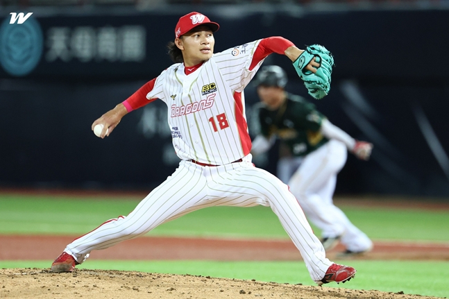 最近确定前往日本职业棒球(NPB)软银的许拉什。 =照片:魏奇安龙在官方SNS上公开亮相。