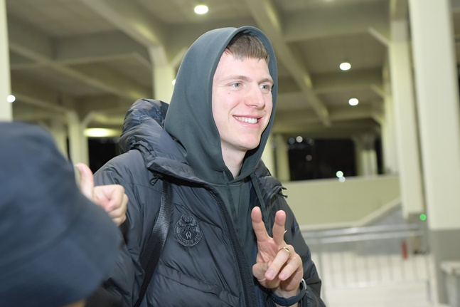 DB亨利·埃伦森 =照片=KBL提供。 