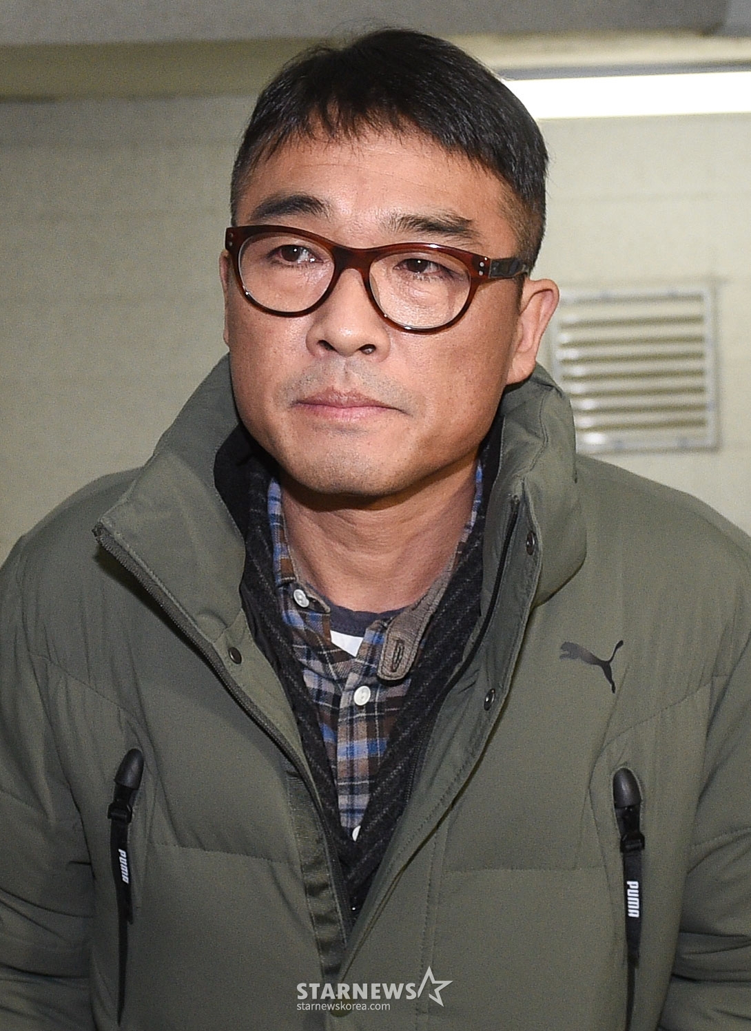 Kim Gun-mo/photograph = Star News