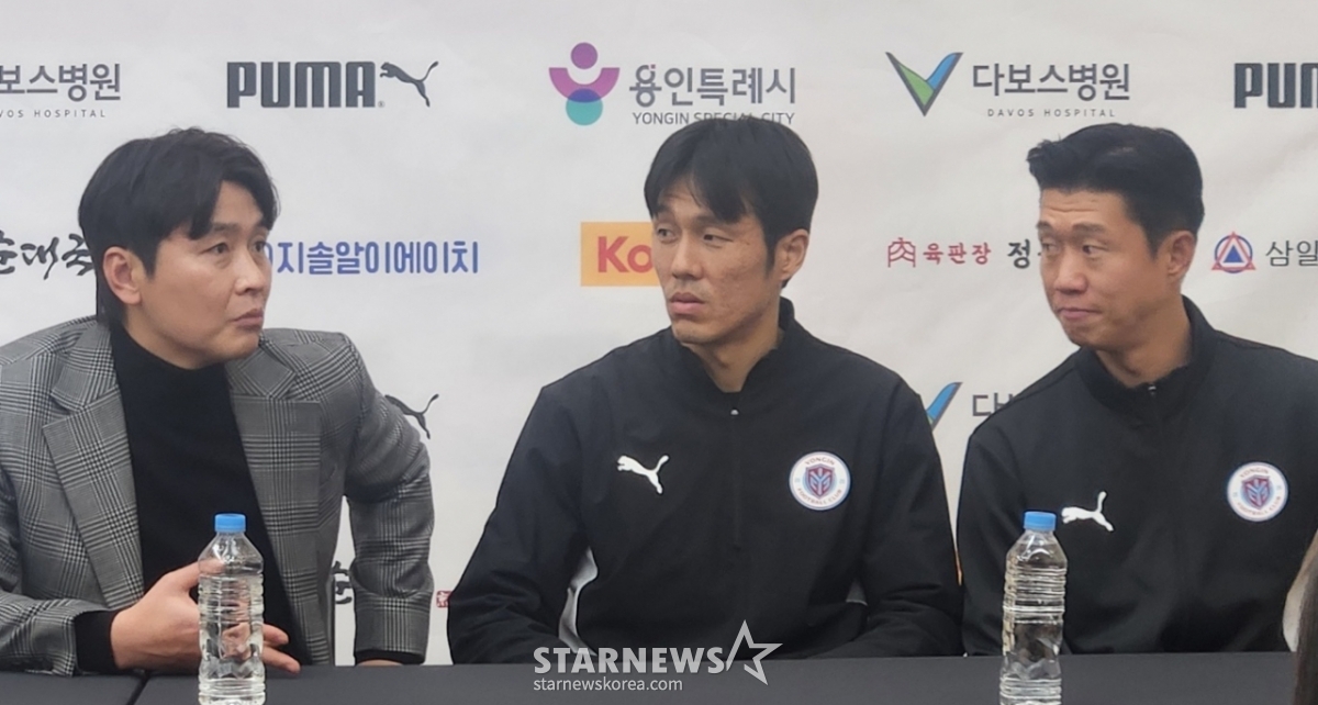 Lee Dong-gook (from left) Yongin Technical Director, Seok Hyun-jun, Lim Chae-min / Photo = Reporter Park Geon-do