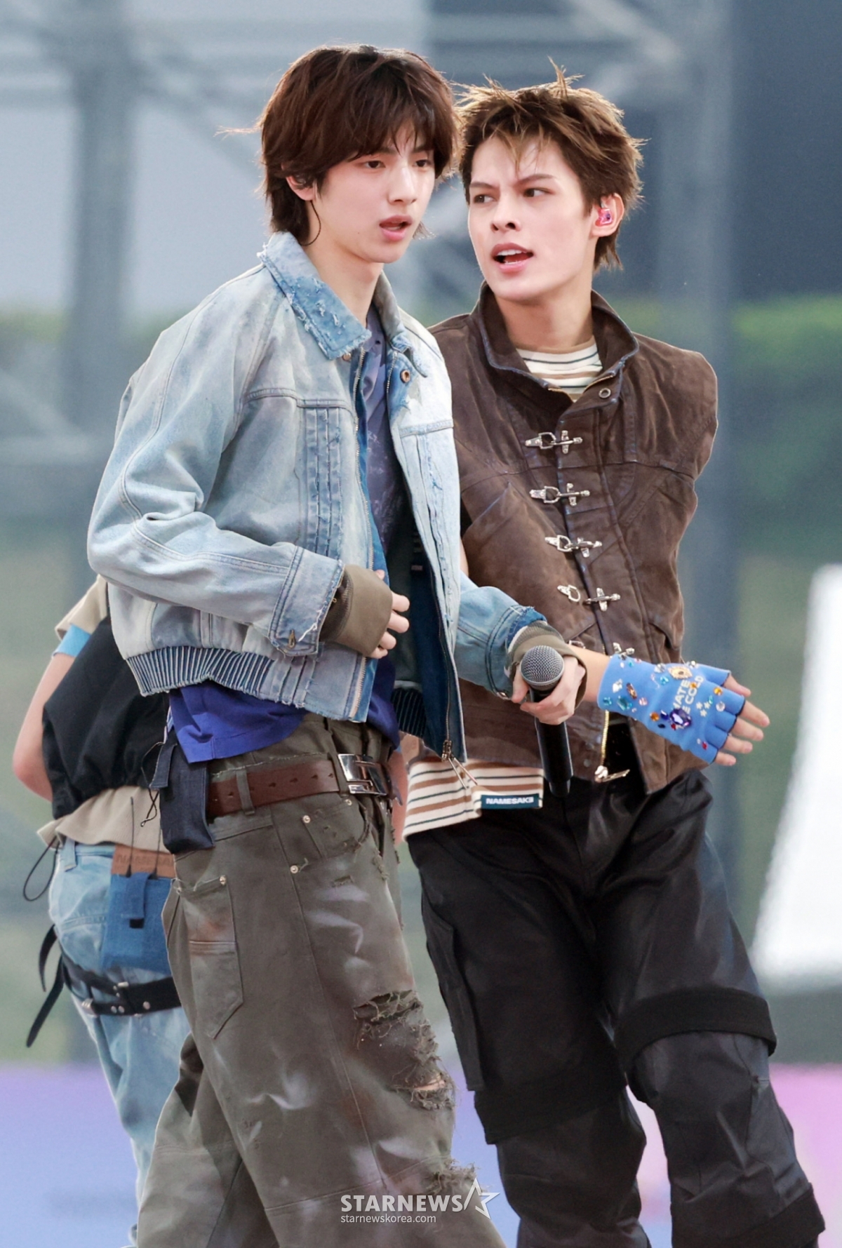 Joo Hoon (trái), James/Ảnh = Lim Sung Kyun tjdrbs23@