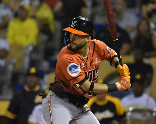 Как Луис Риверато играет в Зимней лиге. /Фото = Официальный сайт клуба Toros del Estée в социальных сетях