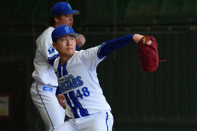 横滨时期的京山正也。 =照片:乐天巨人队。