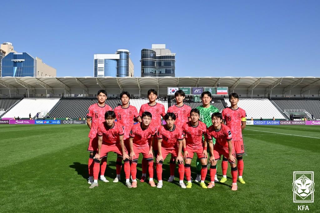 7日（韩国时间），参加2025 AFC U-23亚洲杯小组赛C组第1轮比赛的大韩民国U-23代表队选手们。 =图为，韩国足球协会提供。