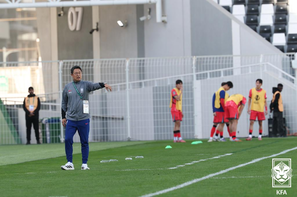 23岁以下(U-23)国家足球队主教练李敏成。 =图为，韩国足球协会提供。