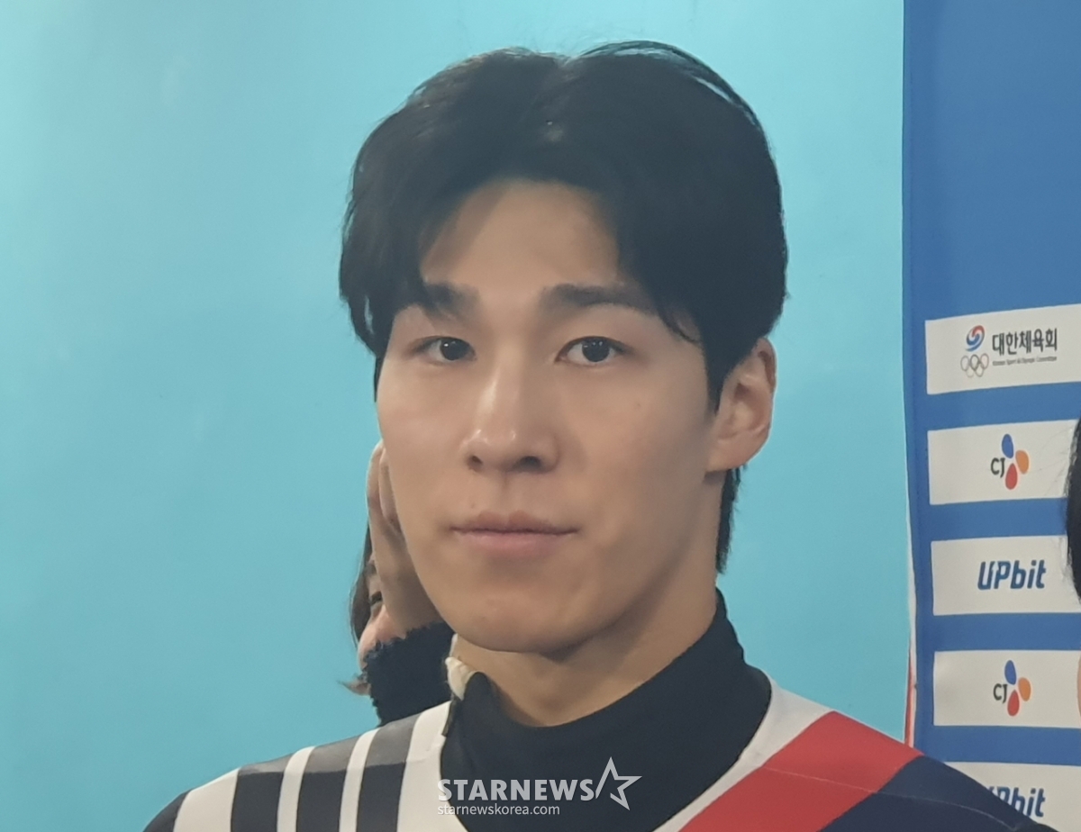 他就是韩国男子短道速滑代表队黄大宪。 =照片:朴在浩(音)记者。