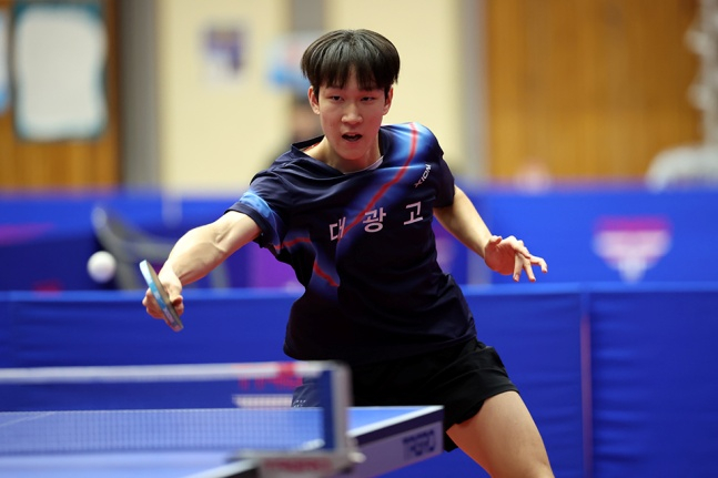Lee Sung-min (Great Advertising) passed the first round of selection. /Photo = Courtesy of the Korea Table Tennis Association