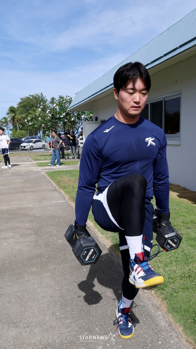 正在接受训练的高禹锡。 =照片=高级记者姜英祖。