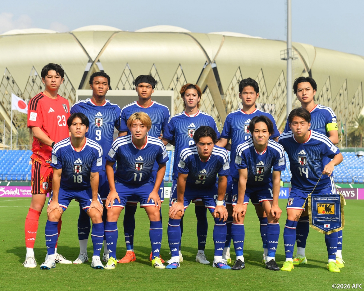 The Japanese national soccer team players started in the second group match of the AFC U-23 Asian Cup against the UAE on the 10th. /Photo = Capture the Japanese Football Association SNS