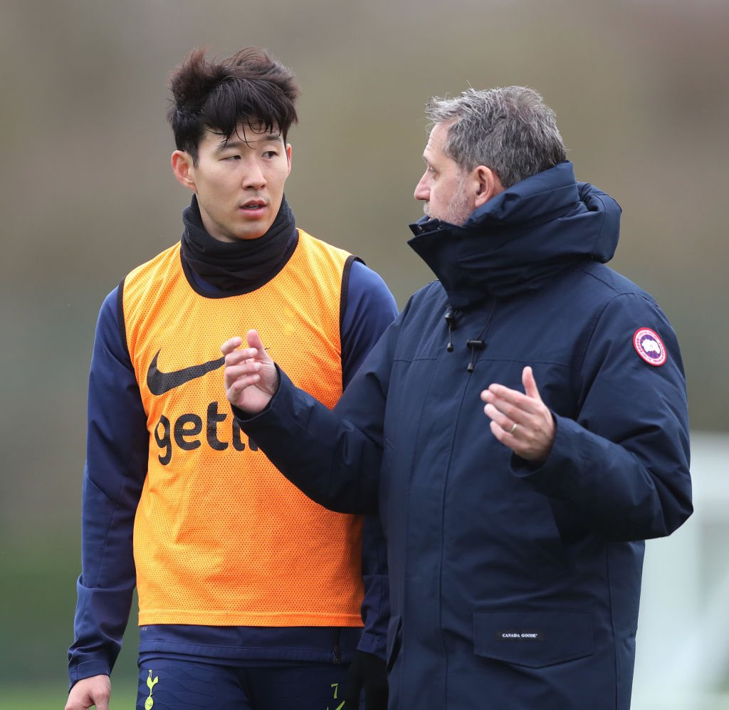 Son Heung-min (left) and Fabio Paratici during the Tottenham Hotspur period. /Photo = Tottenham Hotspur Official Social Network Service (SNS)