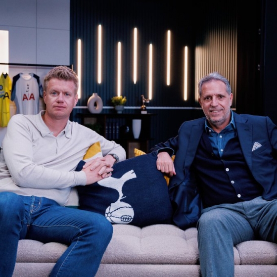Johan Lange (left) and Fabio Paratici, general manager. /Photo = Tottenham Hotspur Official Social Network Service (SNS)