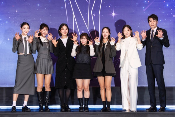 FC National Family/Picture = SBS