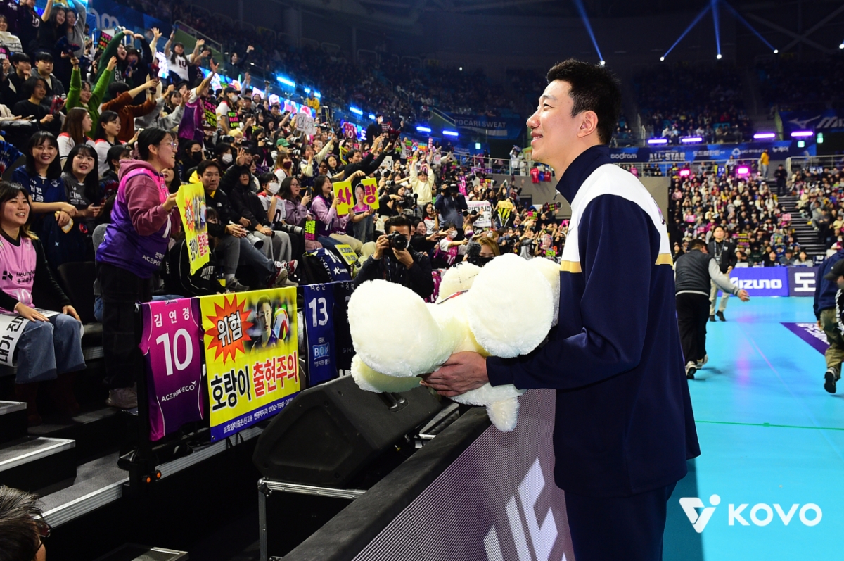 The appearance of the 2023-2024 V-League All-Star Game. /Photo = Courtesy of the Korea Volleyball Federation