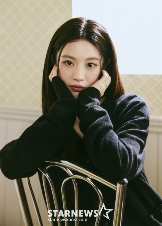 Bộ phim gốc của Netflix có phiên dịch tình yêu được không?Diễn viên chính Go Yoon Jung của bộ phim đang tạo dáng cho buổi phỏng vấn vòng tròn diễn ra vào ngày 23/4. /Cung cấp ảnh = Netflix 2026.01.23