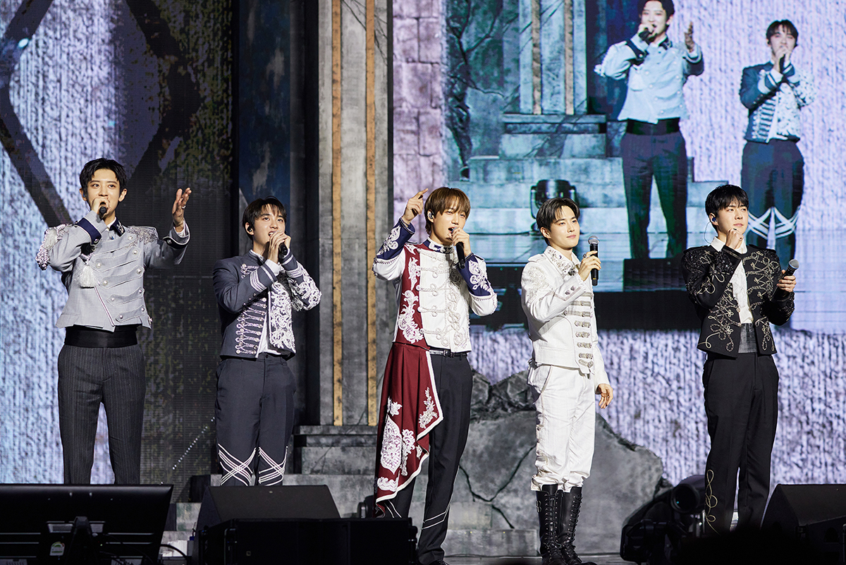 /Фото = SM Entertainment