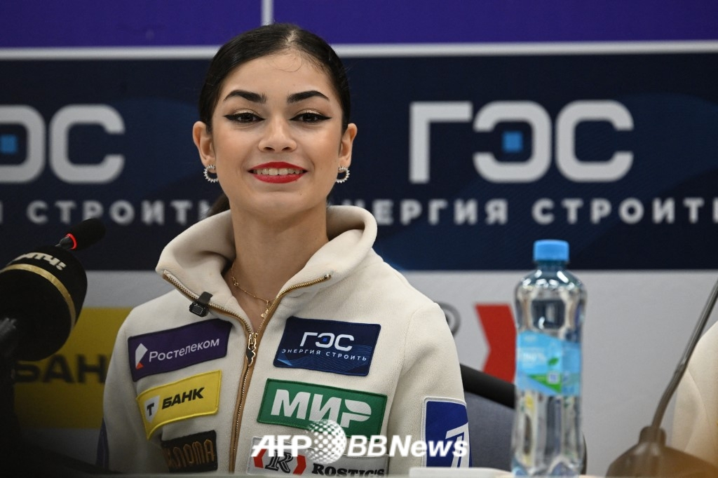 Adelia Petrosian, được mệnh danh là "nữ thần trượt băng nghệ thuật Nga". /AFPBBNews = Tin tức 1