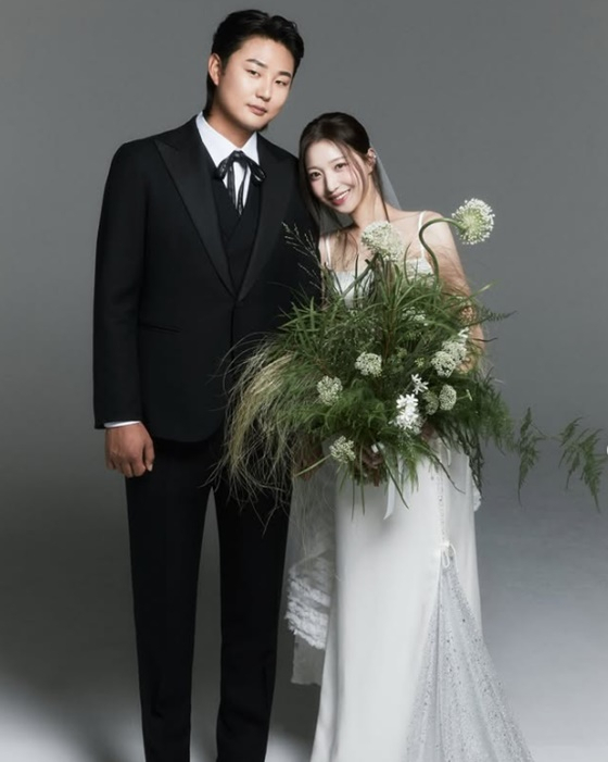 Cặp đôi Jung Chul Won - Kim Ji Yeon / Ảnh = SNS Kim Ji Yeon