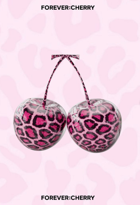 =照片=forever cherry instagram。