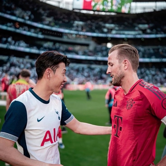 Son Heung-min (trái) và Harry Kane. /Ảnh = Dịch vụ mạng xã hội chính thức của Tottenham Hotspur (SNS)