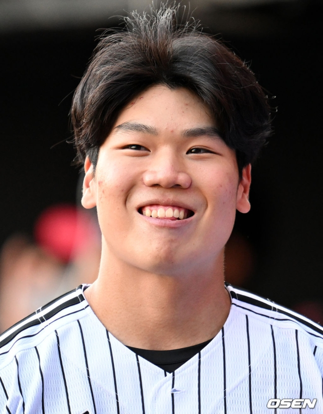 LG Cho Won-tae. 