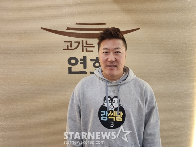 今月10日、「カン食堂3」のイベントの途中、スターニュースと会ったチェ·ヒョンウ。 /写真=朴スジン記者