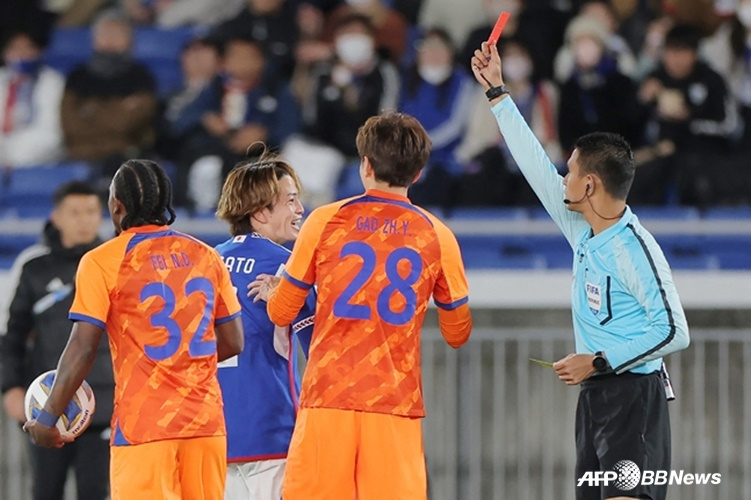  Изображение с матча Шаньдун Тайшань. /AFPBBNews =Новости 1