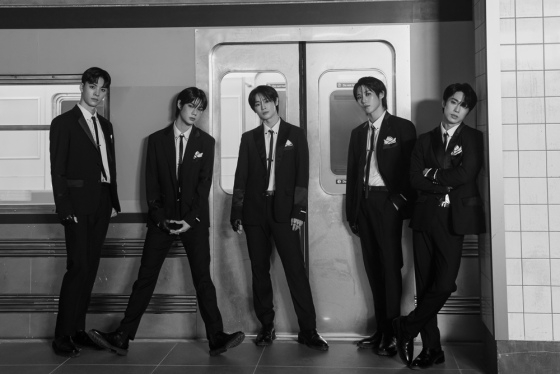/Photo = Newways Company