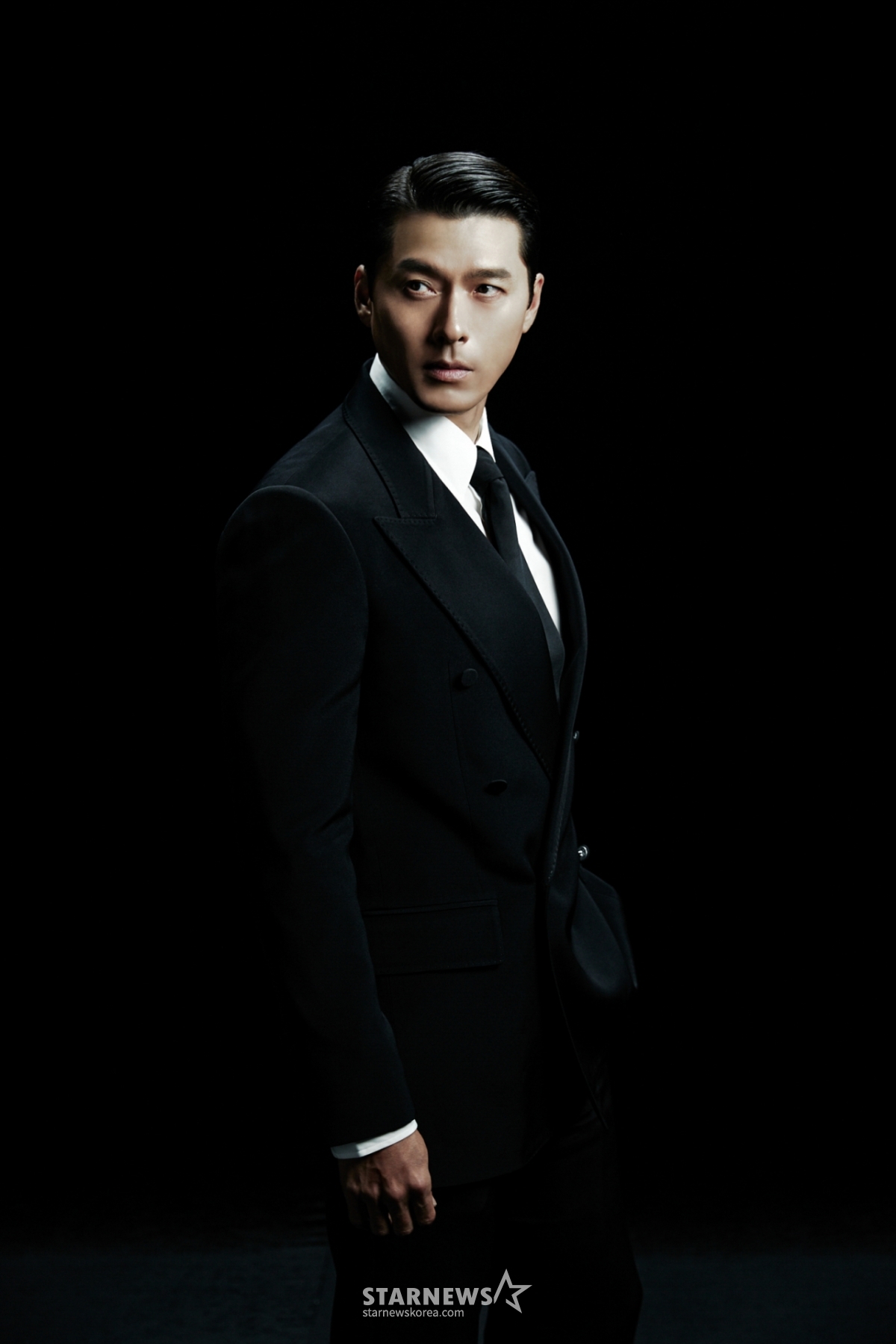 Hyun Bin, the main actor of the Disney+ original series "Made in Korea," poses for a round interview on the 27th. /Photo provided =Walt Disney Company Korea 2026.01.27 /Photo by Lee Dong-hoon Photoguy@