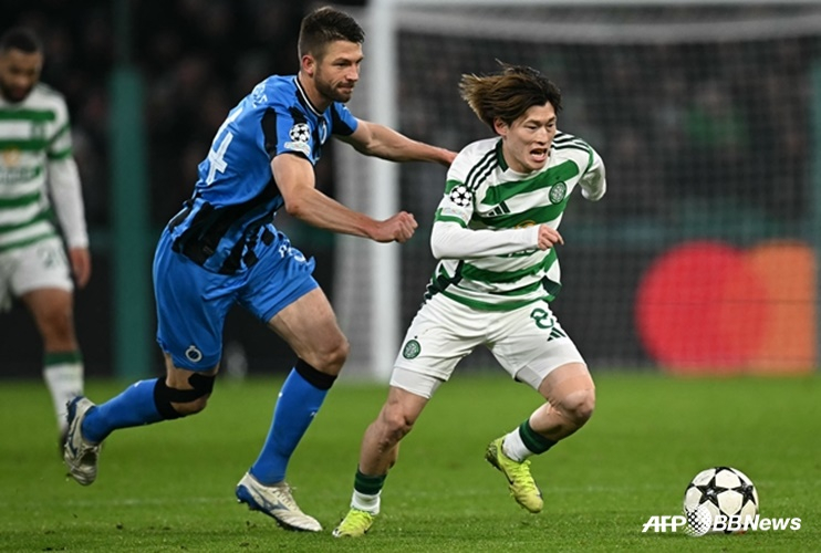 Furuhashi Kyogo (phải) thời Celtic. /AFPBBNews = Tin tức 1