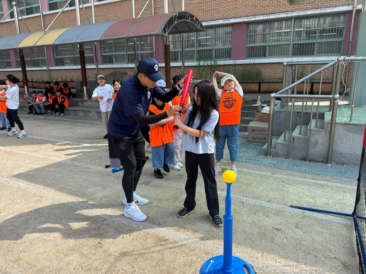 T-ball class in 2025 KBO. /Photo = Courtesy of KBO