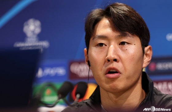 李康仁在2024~2025赛季欧洲足球联盟(UEFA)冠军联赛(UCL)第3轮与PSV埃因霍温队(荷兰)的赛前记者会上回答了记者的提问。 =法新社BBNews=新闻1。