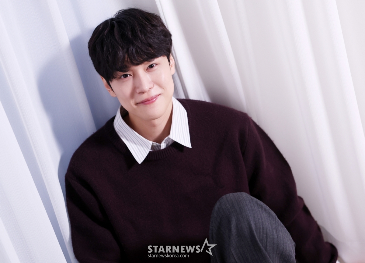 Actor Kang Yoo-seok, winner of the 'AAA 2025' Emotiv Award / Photo = Reporter Kim Hwi-sun hwijpg@