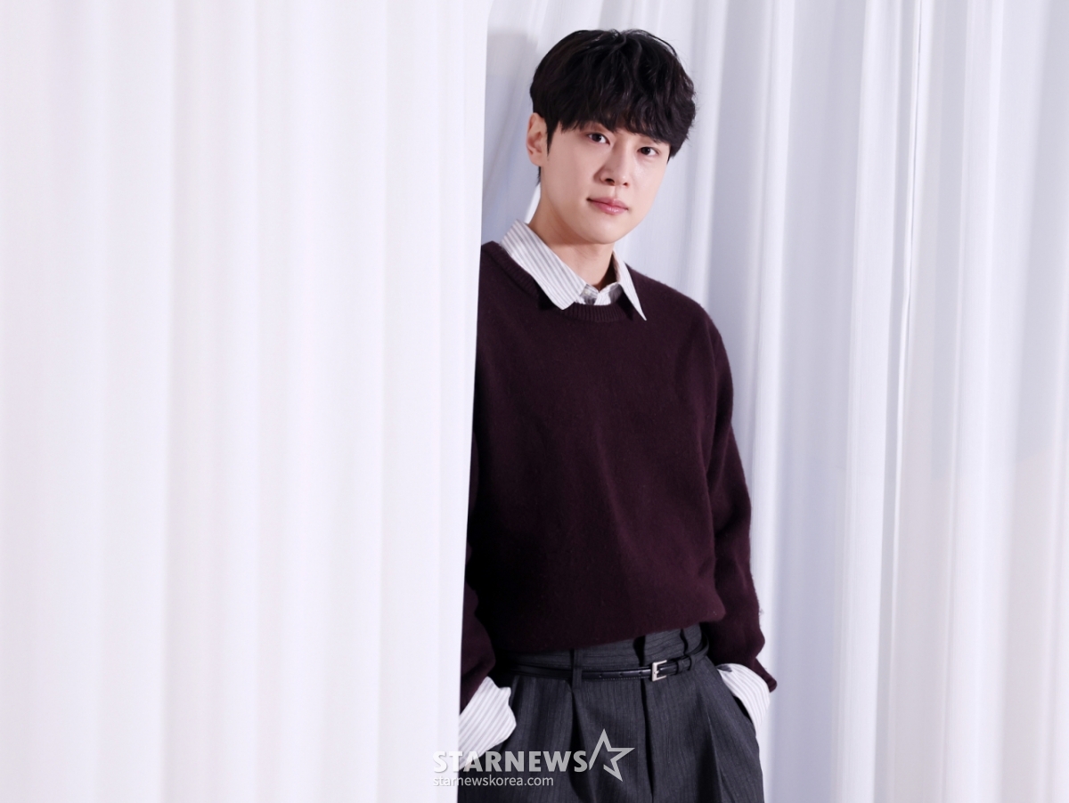 Actor Kang Yoo-seok, winner of the 'AAA 2025' Emotiv Award / Photo = Reporter Kim Hwi-sun hwijpg@