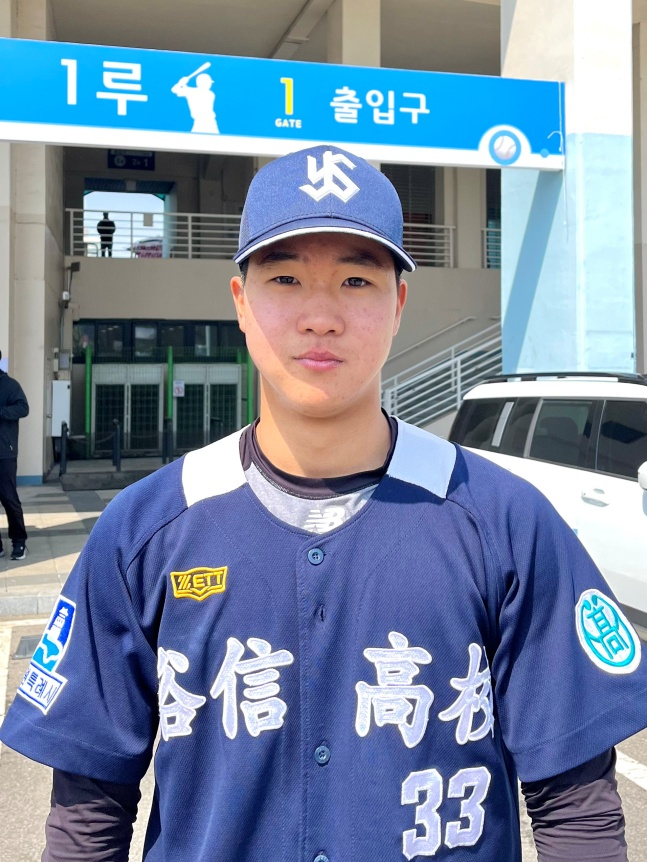 Lee Seung-won of the Ushingyo University. /Photo = Courtesy of the Korea Baseball Softball Association