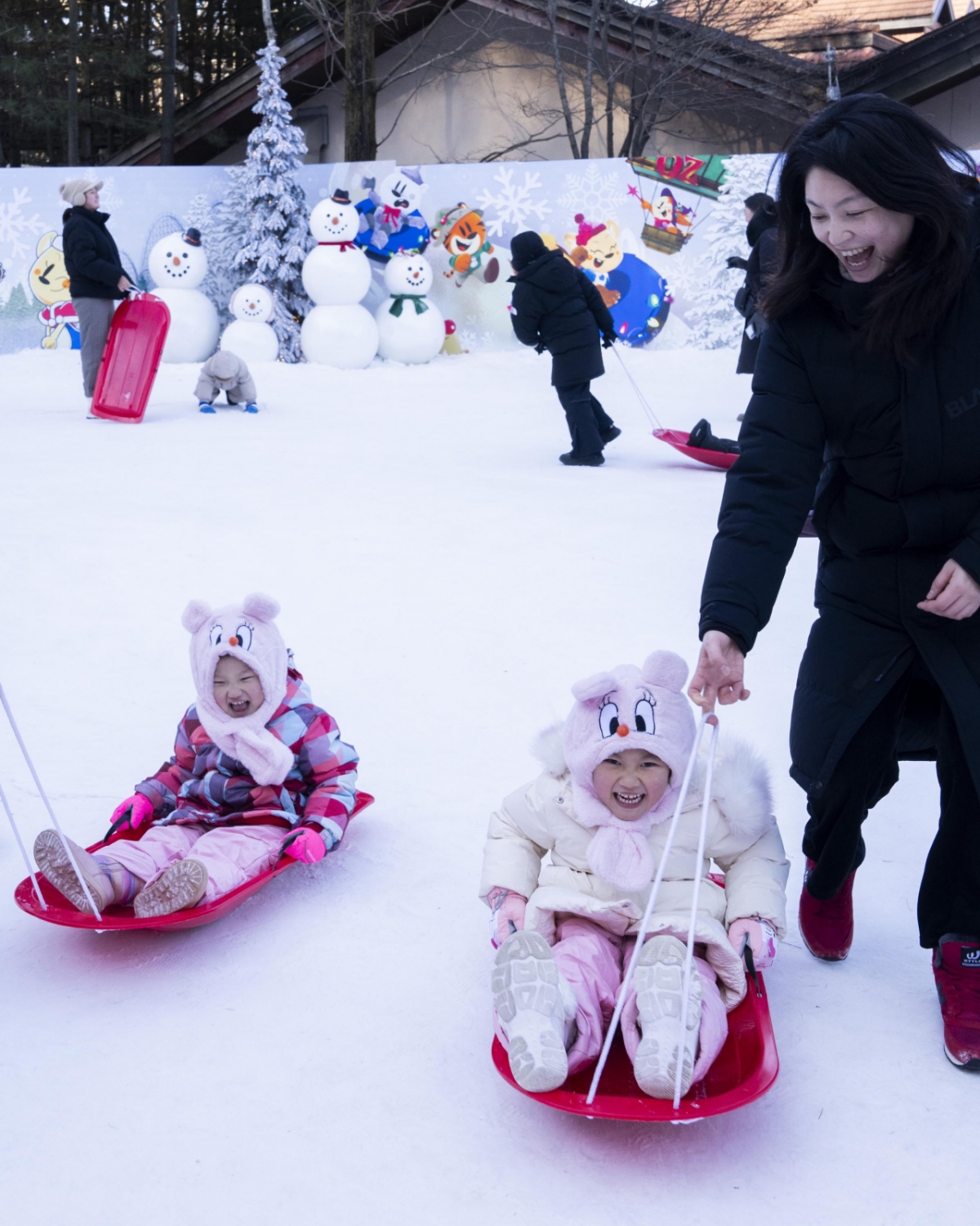 爱宝乐园雪地"雪地乐园"