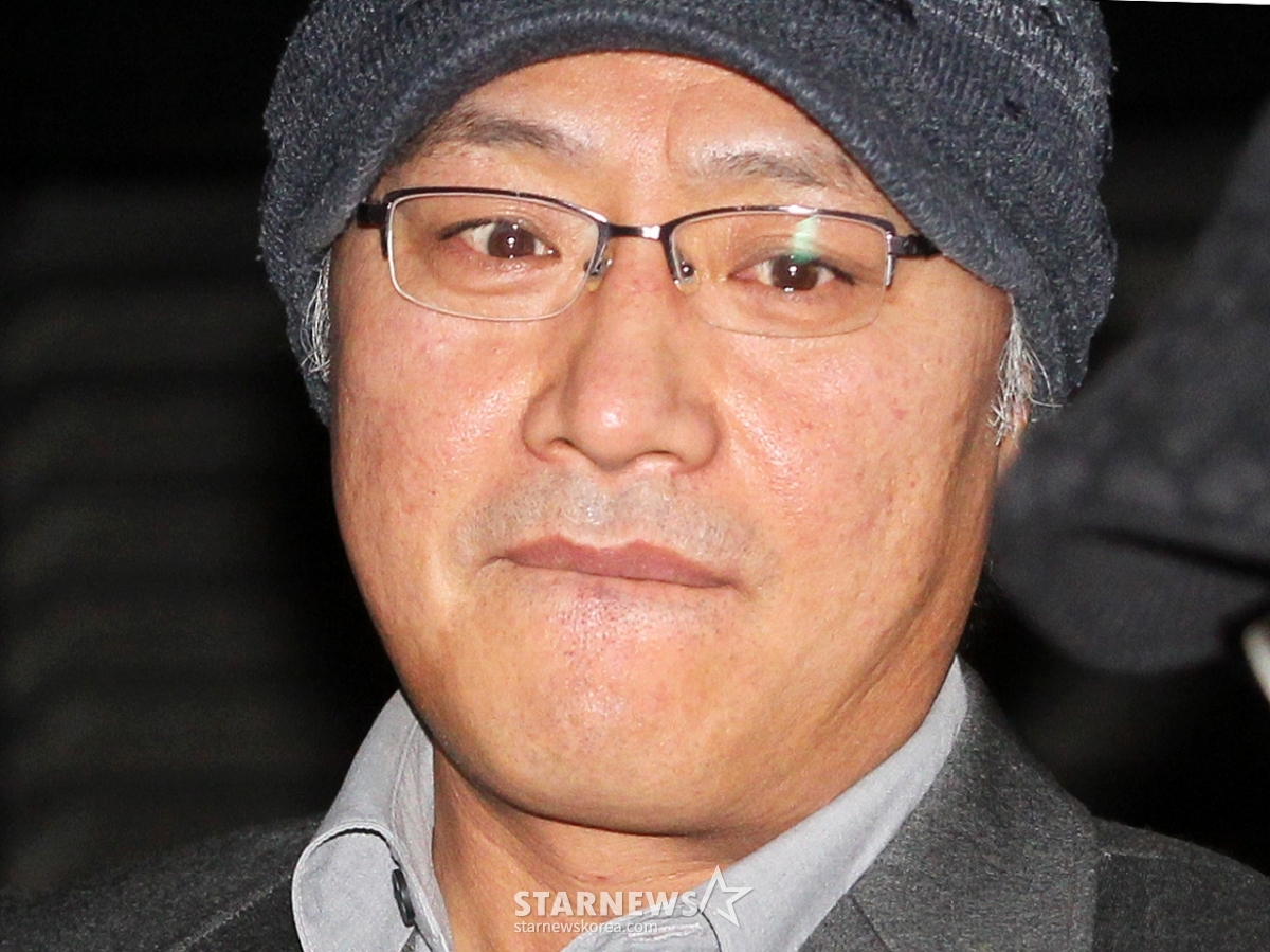 Actor Lee Kyung-young/photograph = Star News