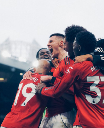 決勝ゴール後、喜ぶマンU選手たち。 /写真=マンユー公式SNS仕上げ