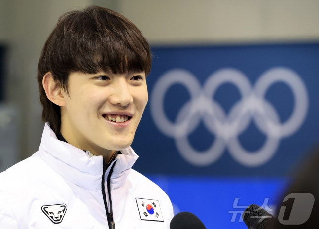 他就是大韩民国短道速滑国家队队员林钟言。 =照片=news1