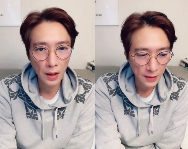 /Photo = Capture live broadcasts for notification