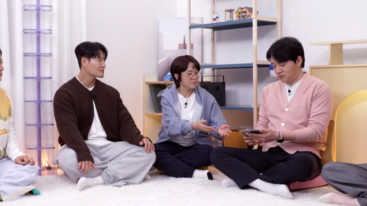 /Фото предоставлено =KBS 2TV «Непроблемные дети в комнате на крыше»