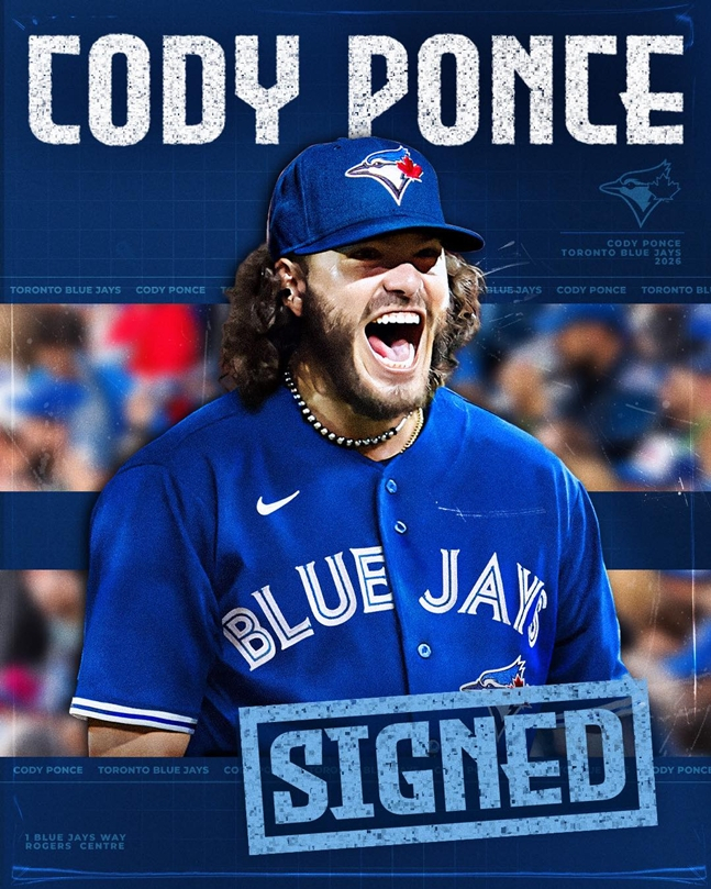 A combination of Toronto jerseys and Cody Ponce. /Photo = Toronto Blue Jays official SNS