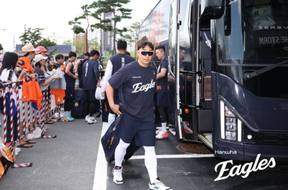 Son Ah-seop, who was active in the Hanwha Eagles uniform last year. /Photo = Courtesy of Hanwha Eagles
