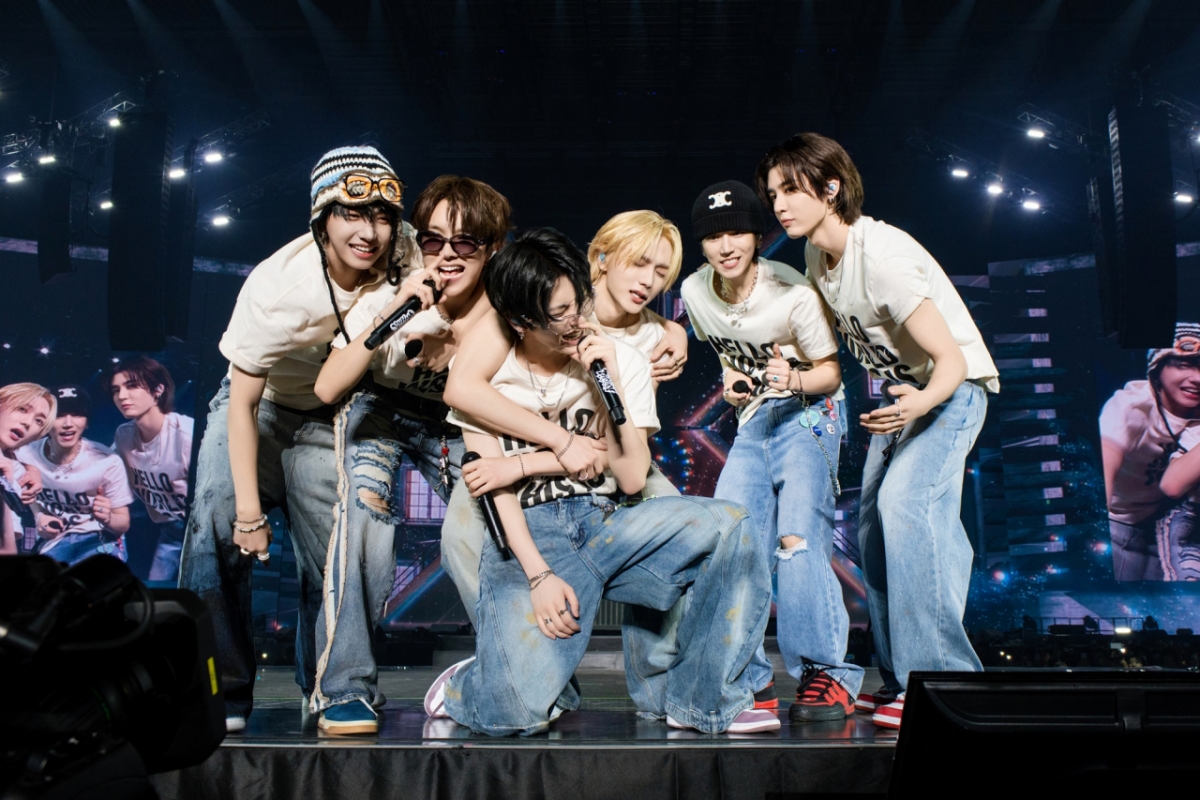 Boy Next Door / Photo courtesy =KOZ Entertainment 