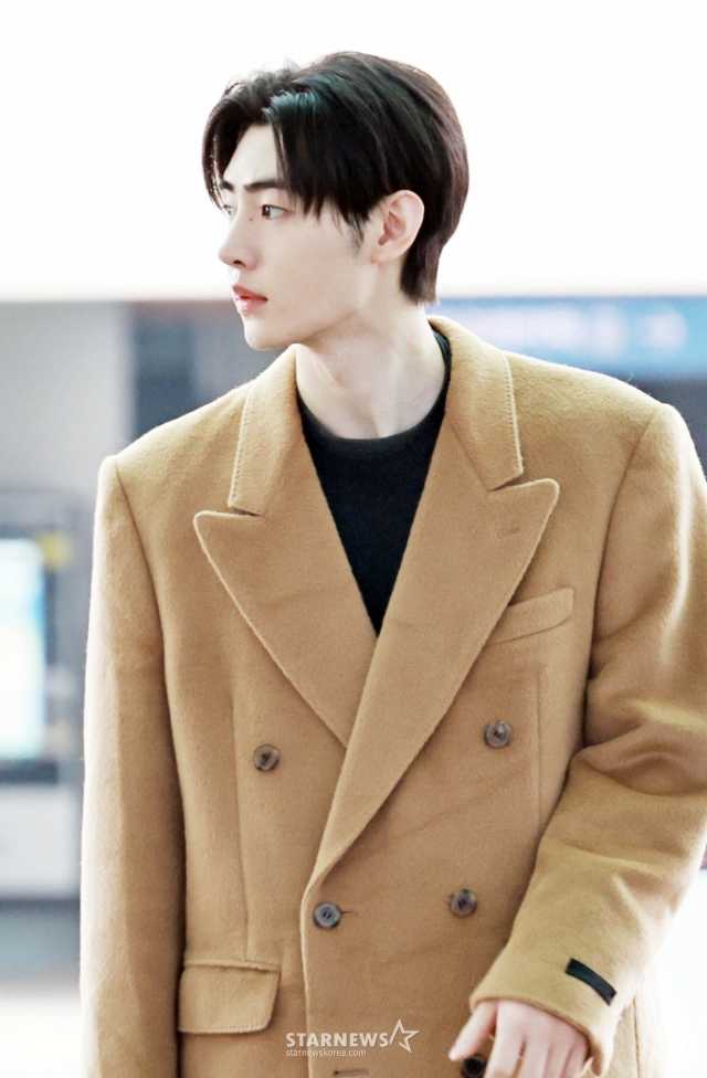 Group ENHYPEN Sung Hoon is leaving Incheon International Airport on the morning of the 4th for the torch relay for the 25th Cortina Winter Olympics in Milan. 2026.02.04 Photo by Reporter Lim Sung-kyun