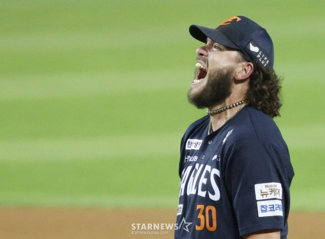 Cody Ponce, who played for the Hanwha Eagles in the 2025 season. /Photo = Kim Jin-kyung on standby