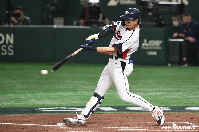 2023WBCに出場した李ジョンフの打撃の様子。 /AFPBBNews=ニュース1